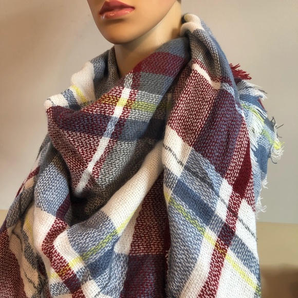 Plaid Blanket Scarf - Picture 3 of 6